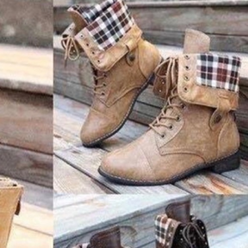 🎉HP🎉 Last One- Combat Boot Plaid size 8 black - Picture 2 of 4